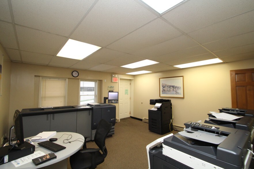 More Photos Of 67-73 Harry St, Conshohocken Office For Lease