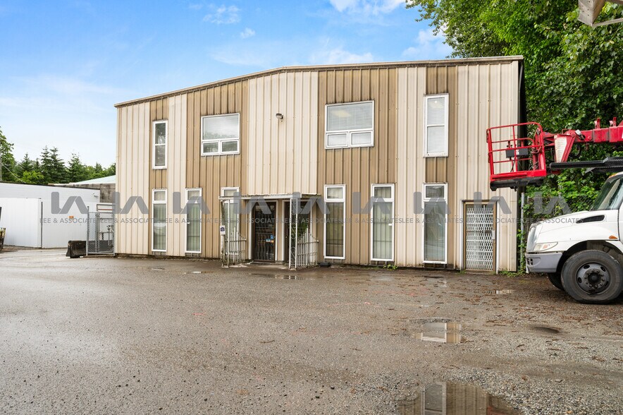 More Photos Of 2727 Dixon St, Port Coquitlam Industrial For Sale
