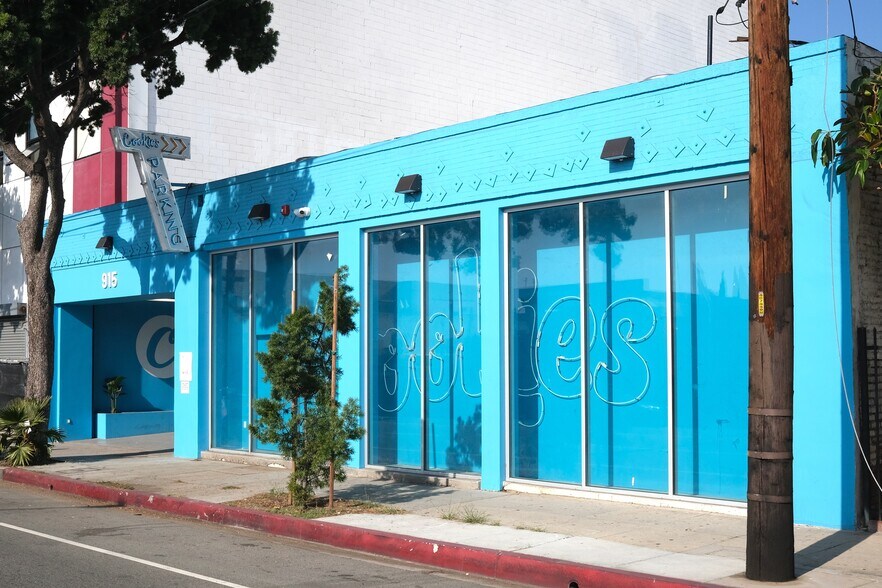 More Photos Of 915 Venice Blvd, Los Angeles Freestanding For Sale