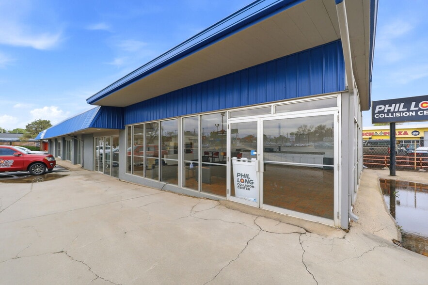 More Photos Of , Colorado Springs Unknown For Sale
