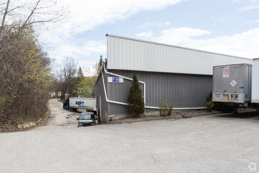 More Photos Of 62 Lakeview St, Leominster Warehouse For Sale