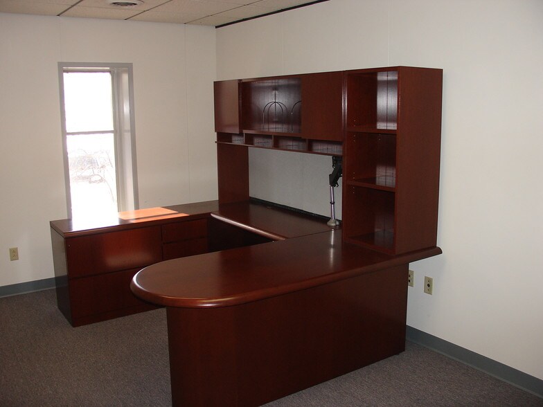 More Photos Of 833 N Park Rd, Wyomissing Medical For Lease