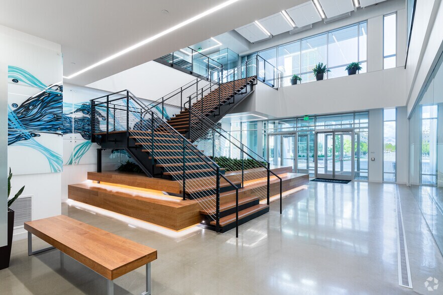 More Photos Of 3535 S Market St, West Valley City Office For Lease