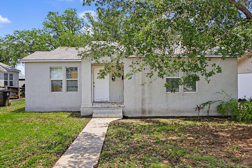 More Photos Of 800 S Texas Blvd, Weslaco Apartments For Sale