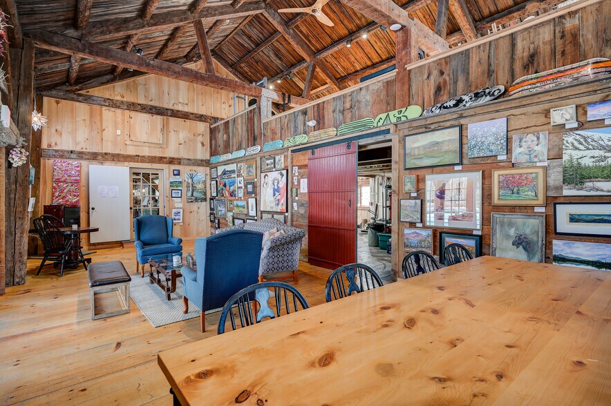 More Photos Of 193 Main St, Jackson Restaurant For Sale