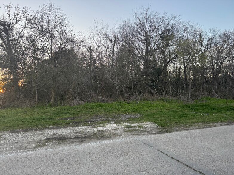 More Photos Of Lot 10 Reunion, Violet Land For Sale