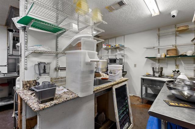 More Photos Of 34041 US-96 Hwy, Buna Freestanding For Sale