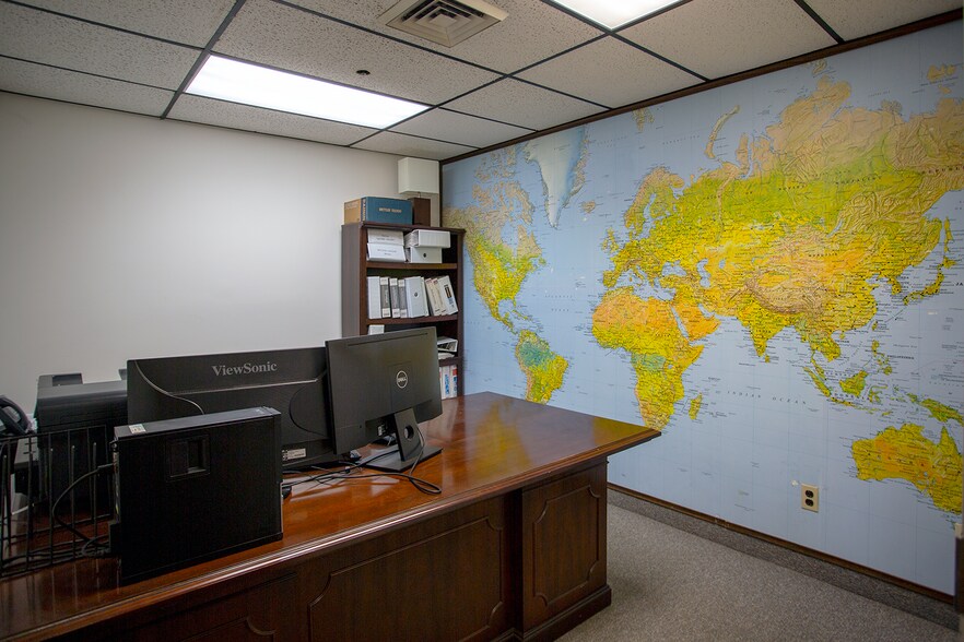 More Photos Of 178-190 Cedar Hill St, Marlborough Industrial For Sale