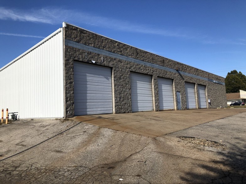 More Photos Of 5113 Raleigh Lagrange Rd, Memphis General Retail For Sale