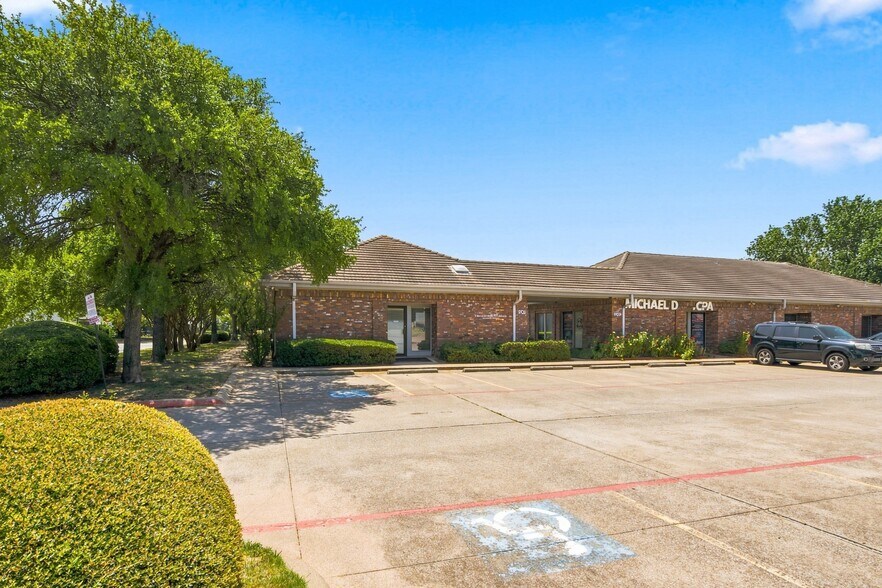 More Photos Of 901 Medical Centre Dr, Arlington Healthcare For Sale
