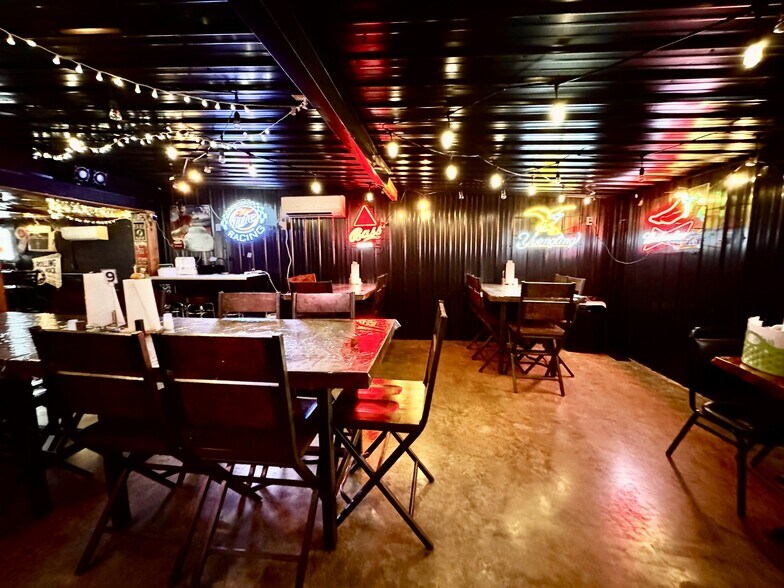 More Photos Of 125 Cypress Rd, Buchanan Restaurant For Sale