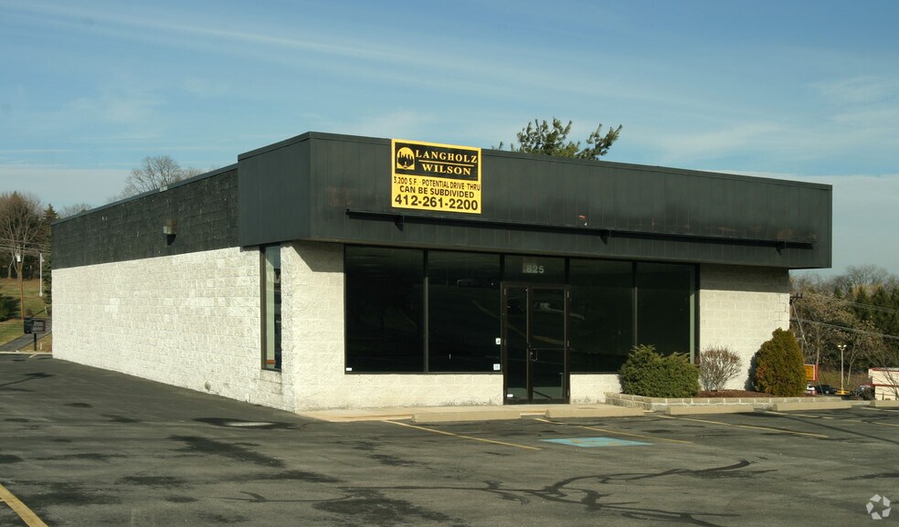 More Photos Of 825-B Beaver Grade Rd, Coraopolis Freestanding For Lease
