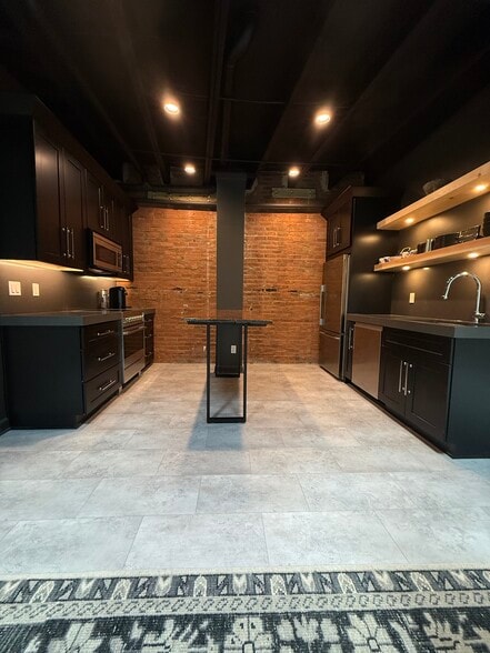 More Photos Of 205 W Galena Blvd, Aurora Storefront Retail Residential For Sale