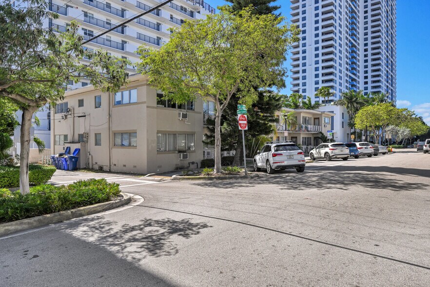 More Photos Of 1240 14th St, Miami Beach Apartments For Sale