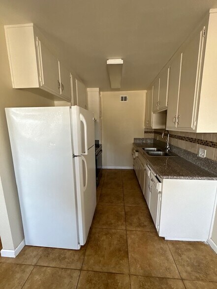 More Photos Of 155 E G St, Brawley Apartments For Sale