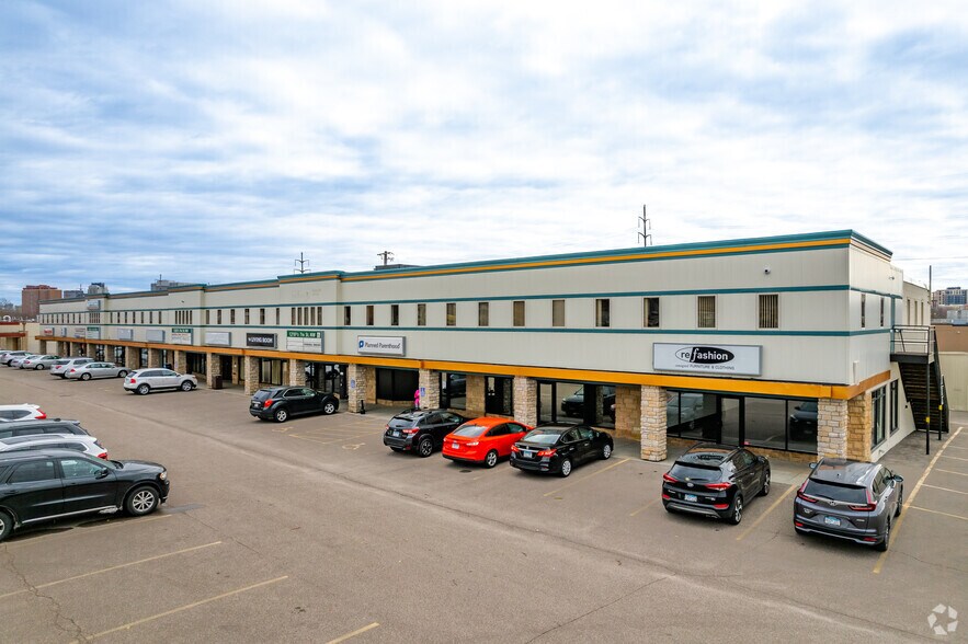 More Photos Of 1112-1320 NW 7th St, Rochester Unknown For Sale