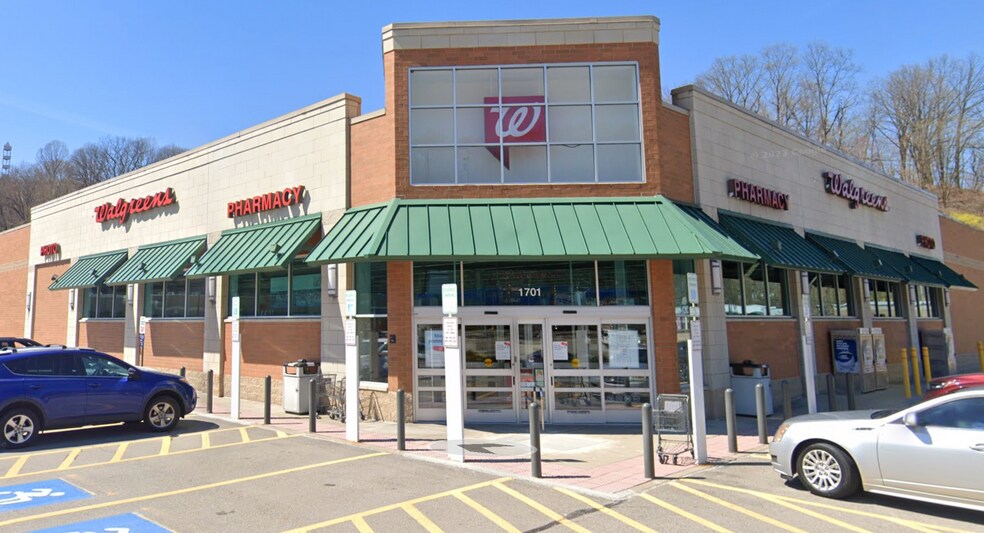 Primary Photo Of 1701 William Flynn Hwy, Glenshaw Drugstore For Sale