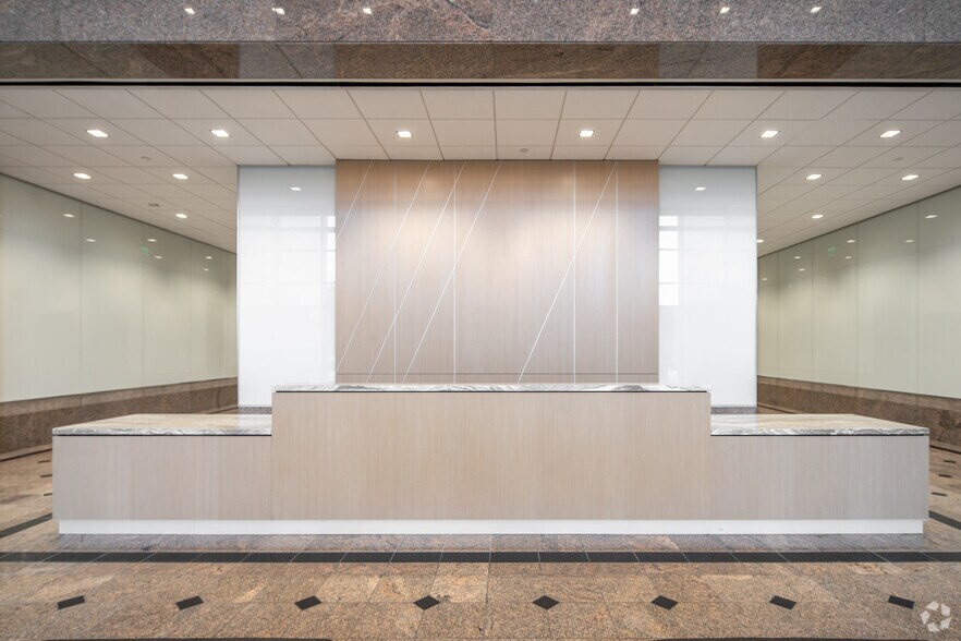 More Photos Of 6400 Legacy Dr, Plano Office For Lease