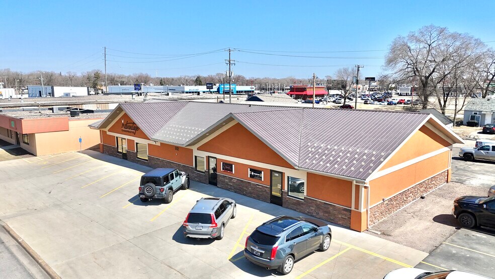 More Photos Of 20 S 32nd Ave S, Saint Cloud Office For Sale