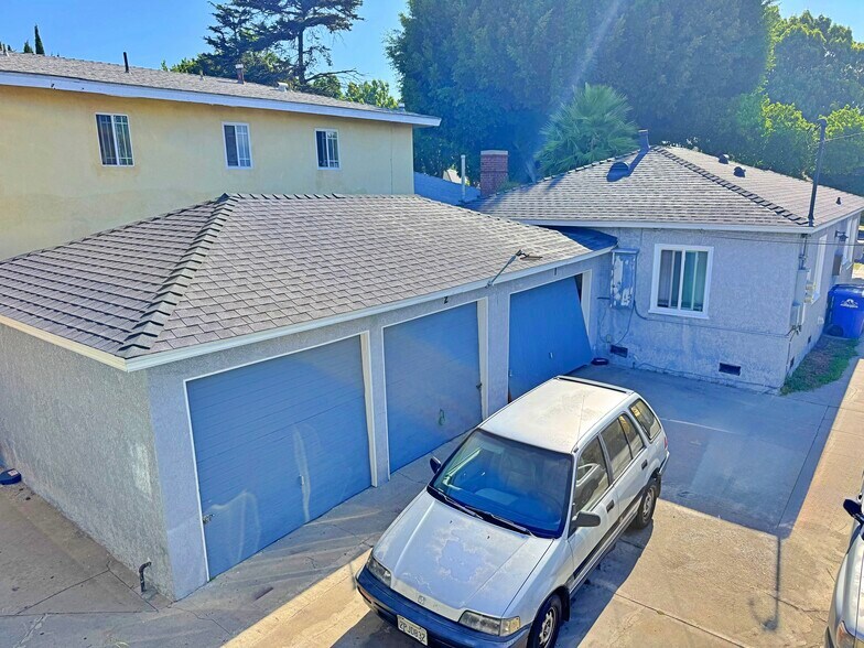 More Photos Of 8973 Alexander Ave, South Gate Multifamily For Sale