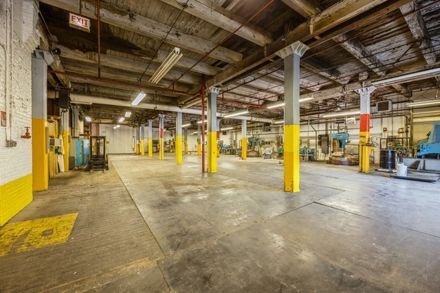 More Photos Of 601 W 81st St, Chicago Warehouse For Sale