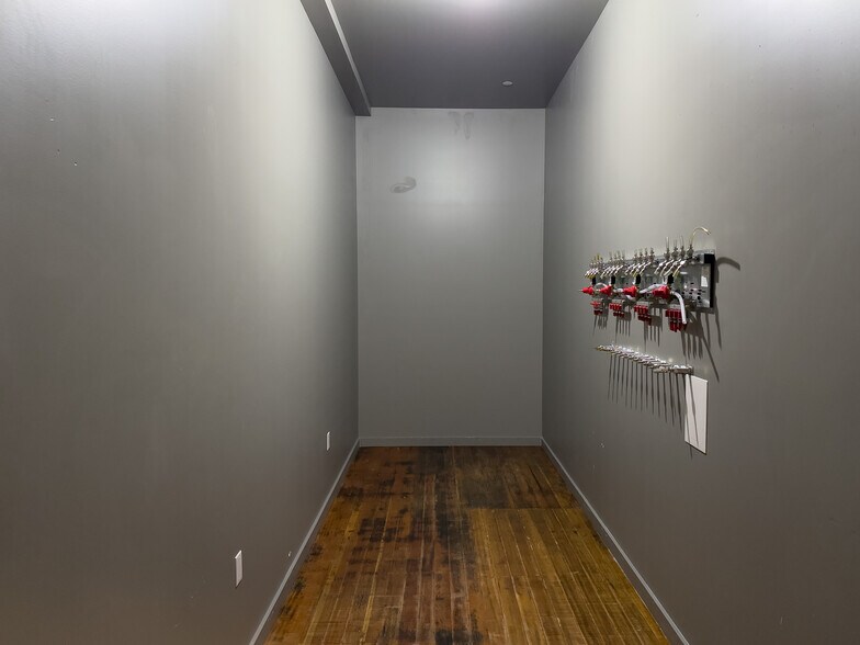 More Photos Of 226 E Main St, Walla Walla General Retail For Lease