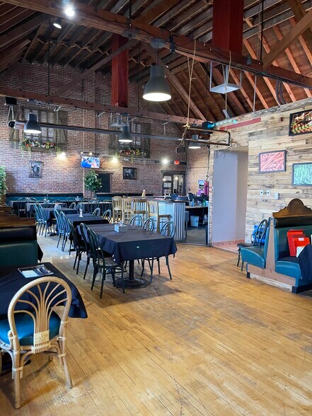 More Photos Of 815 7th St, Fort Lupton Restaurant For Sale