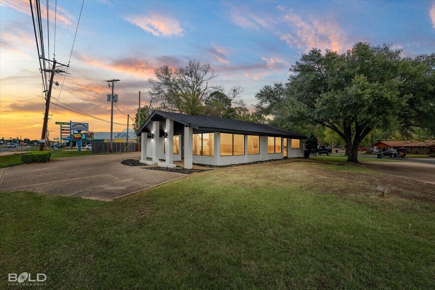 More Photos Of 9099 Mansfield Rd, Shreveport Healthcare For Sale