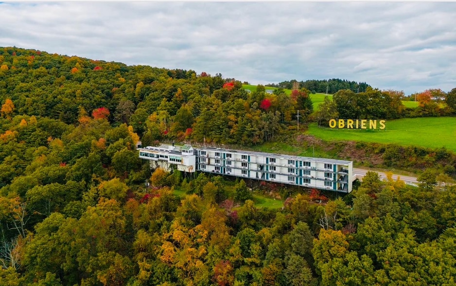 More Photos Of 33 County Road 60, Waverly Hotel For Sale