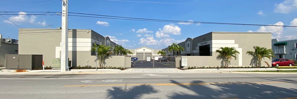 More Photos Of 7525-7547 W 24th Ave, Hialeah Industrial For Lease
