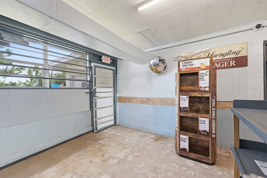 More Photos Of 1148 County Road 309, Crescent City Restaurant For Sale