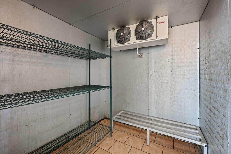 More Photos Of 1951-1981 S 8th St, Wisconsin Rapids General Retail For Sale