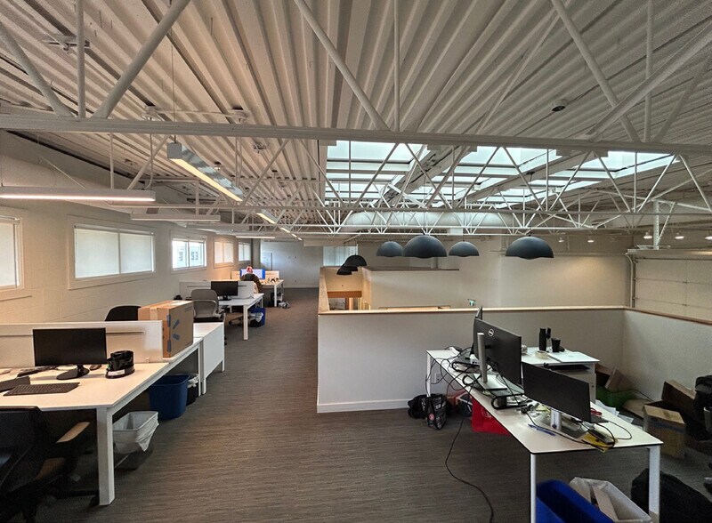 More Photos Of 325 W 4th Ave, Vancouver Light Manufacturing For Lease