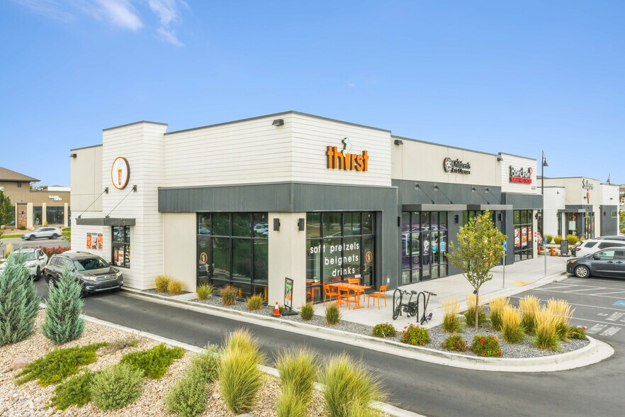 Primary Photo Of , Lehi General Retail For Sale