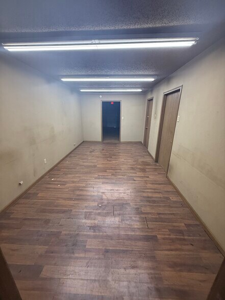 More Photos Of 3861 US-54, Linn Creek Industrial For Lease