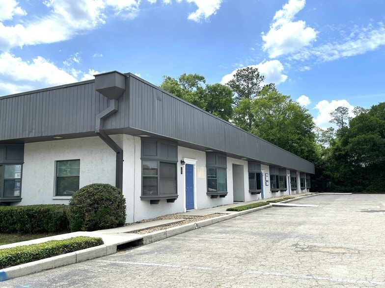 More Photos Of 3720 NW 43rd St, Gainesville Office For Sale