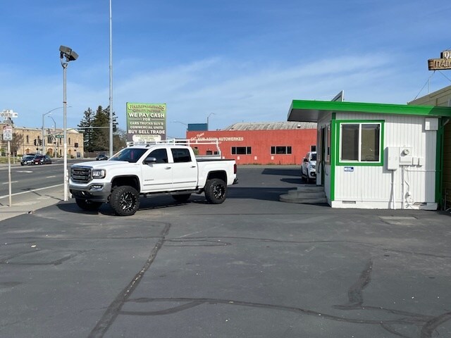 More Photos Of 784 Soscol Ave, Napa Auto Dealership For Lease
