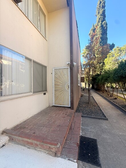 More Photos Of 1711 Fremont Ave, South Pasadena Apartments For Sale