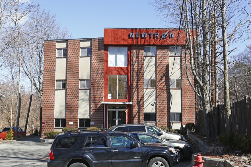 More Photos Of 132 Charles St, Newton Office For Sale