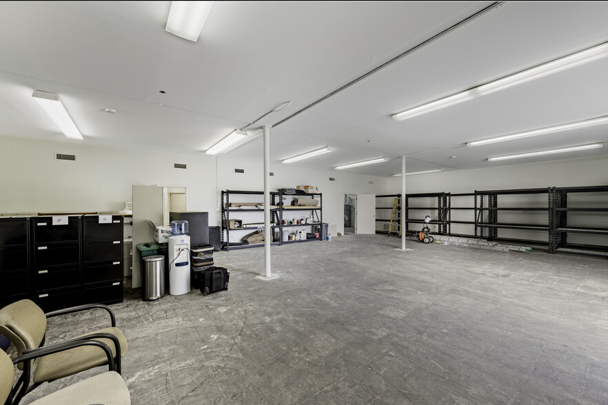 More Photos Of 1082 Redondo Ave, Long Beach Office For Sale