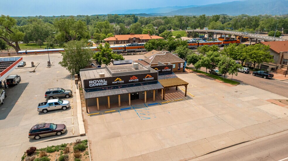 More Photos Of 402 W Royal Gorge Blvd, Canon City Freestanding For Sale