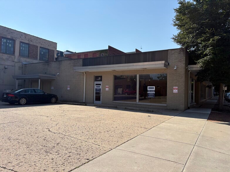 More Photos Of 213 N 5th St, Lafayette Industrial For Lease