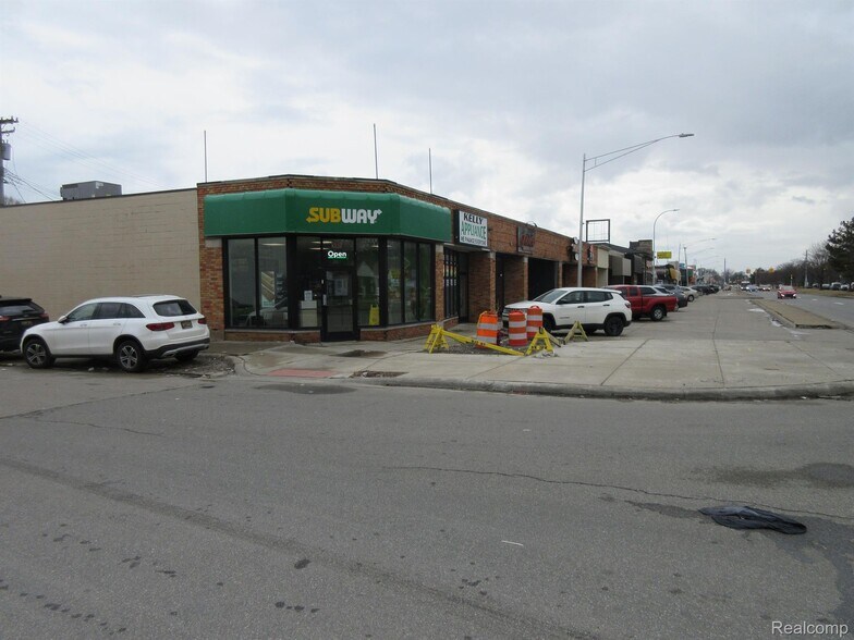 More Photos Of 19528 Kelly Rd, Detroit General Retail For Sale