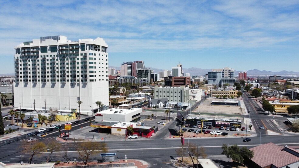 More Photos Of 921 S Las Vegas Blvd, Las Vegas Office For Sale