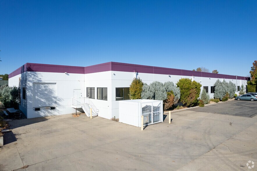 More Photos Of 2021 Miller Dr, Longmont Flex For Sale