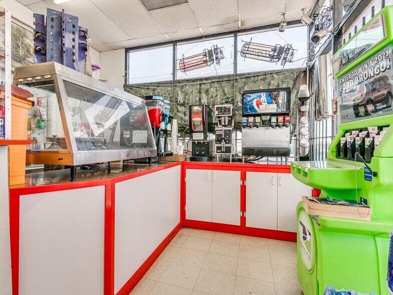 More Photos Of 3901 NW 10th St, Oklahoma City Convenience Store For Sale