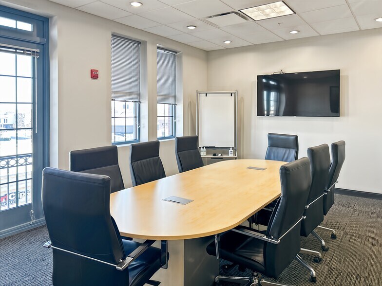 More Photos Of 4410 E Claiborne Sq, Hampton Coworking Space