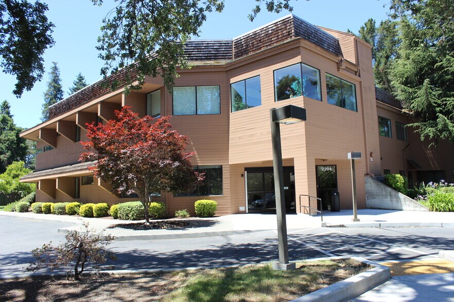 More Photos Of 2204 Grant Rd, Mountain View Office For Sale