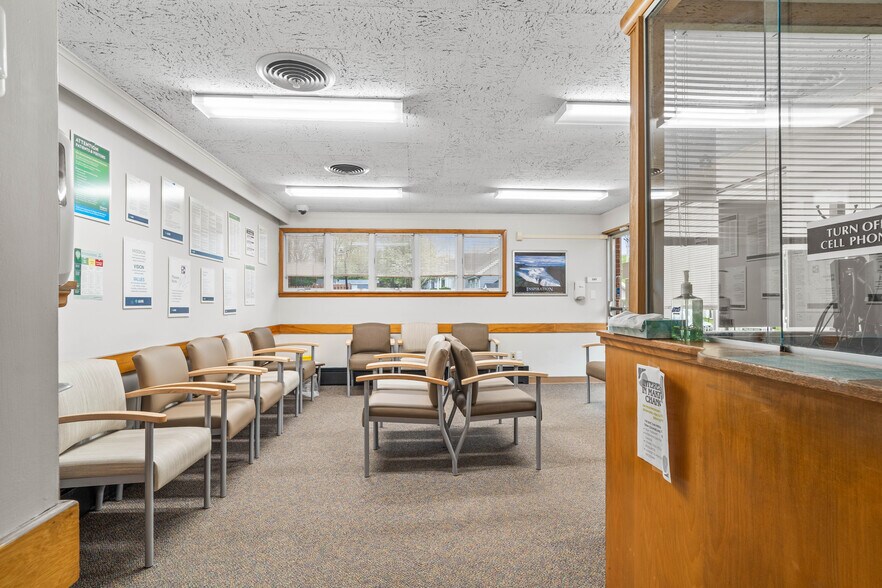 More Photos Of 400 W Butler St, Mercer Medical For Sale