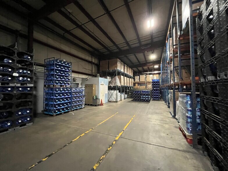 More Photos Of 70 1st St, E Bridgewater Distribution For Lease